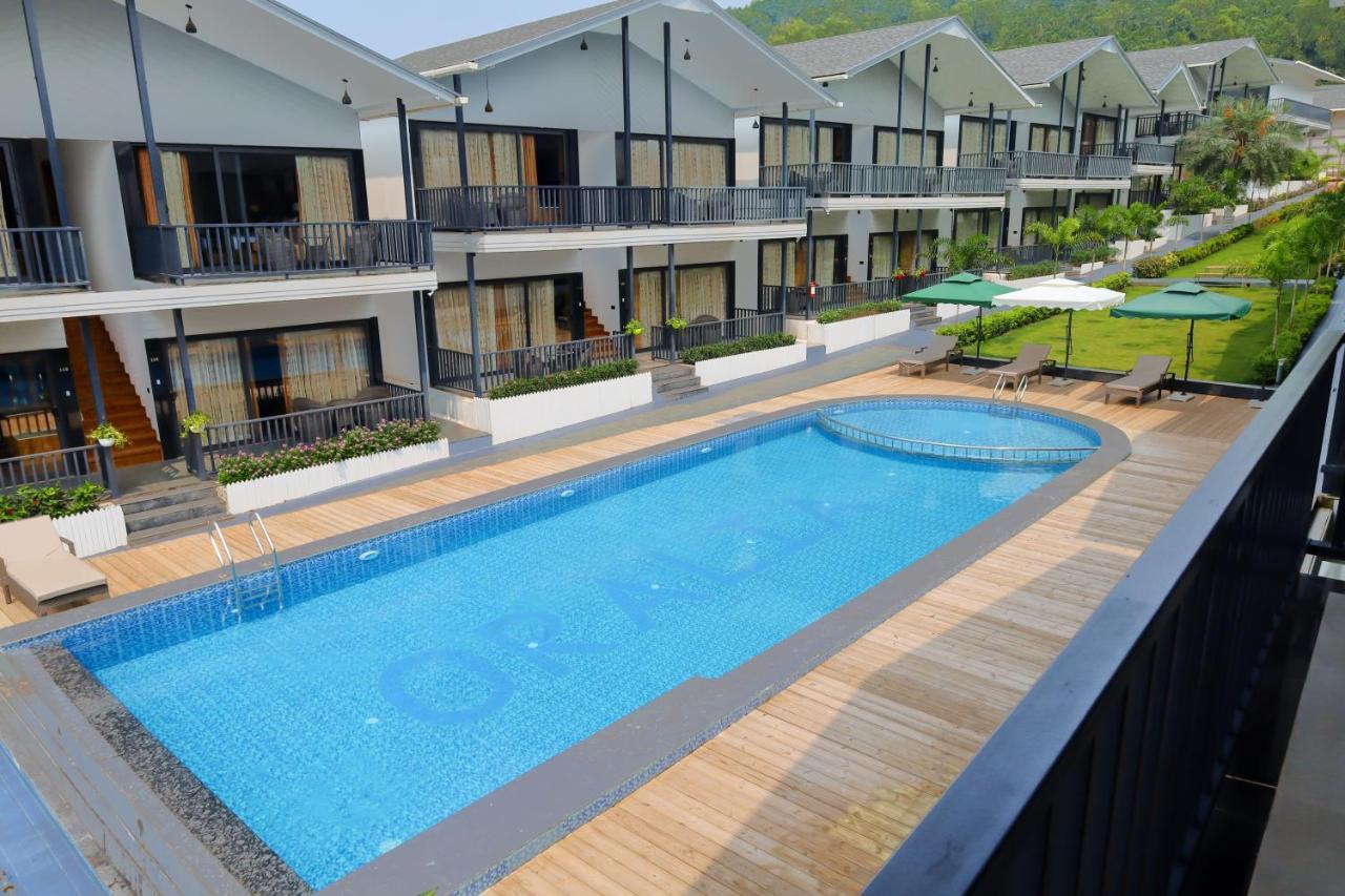 Oralia Resort Ashvem Beach Exteriör bild