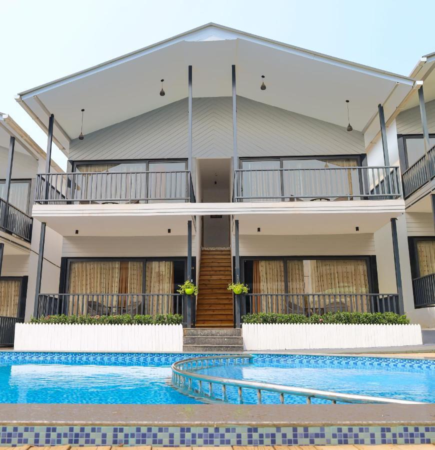 Oralia Resort Ashvem Beach Exteriör bild